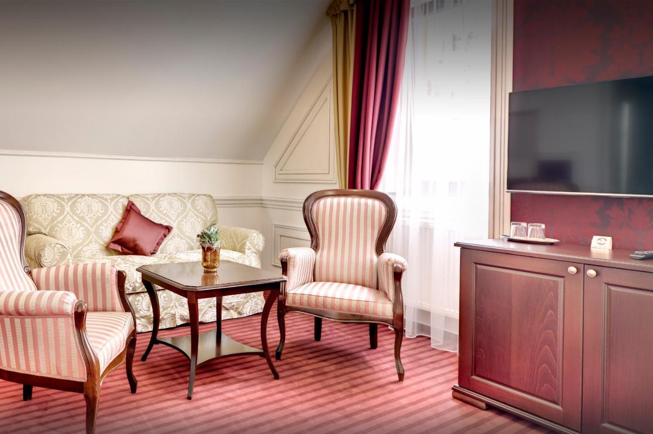 Boutique Hotel Hviezdoslav Kežmarok Exteriör bild