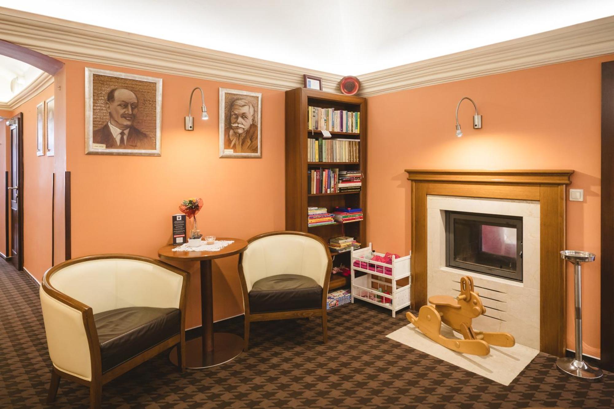 Boutique Hotel Hviezdoslav Kežmarok Exteriör bild