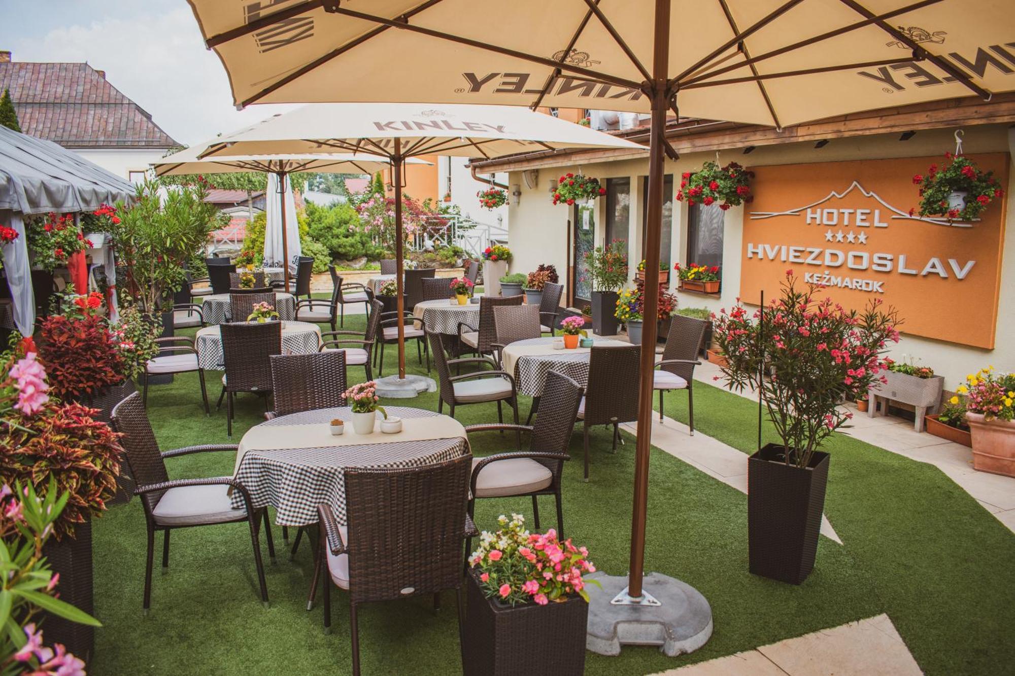 Boutique Hotel Hviezdoslav Kežmarok Exteriör bild