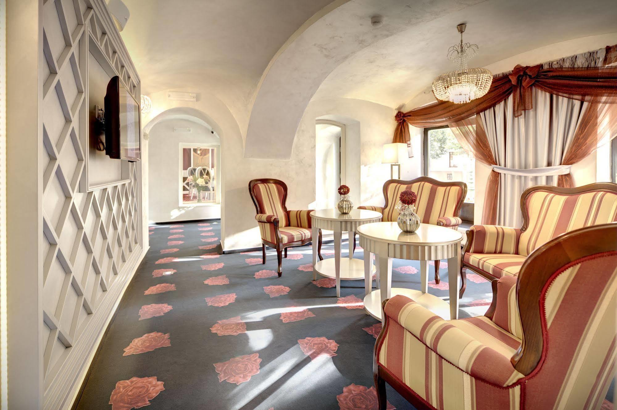 Boutique Hotel Hviezdoslav Kežmarok Exteriör bild