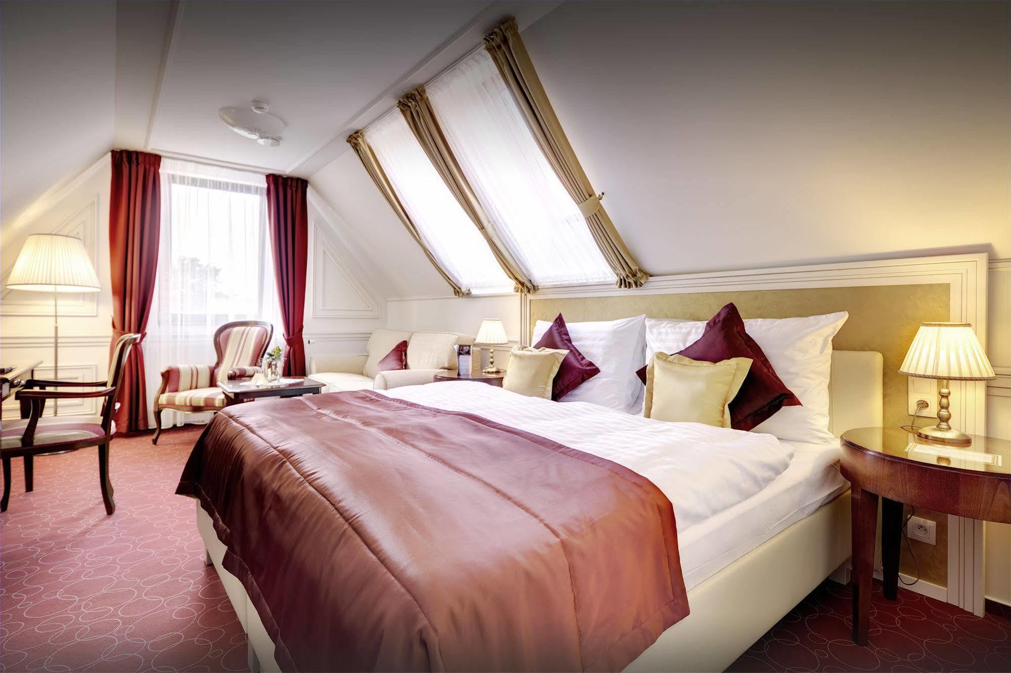 Boutique Hotel Hviezdoslav Kežmarok Exteriör bild