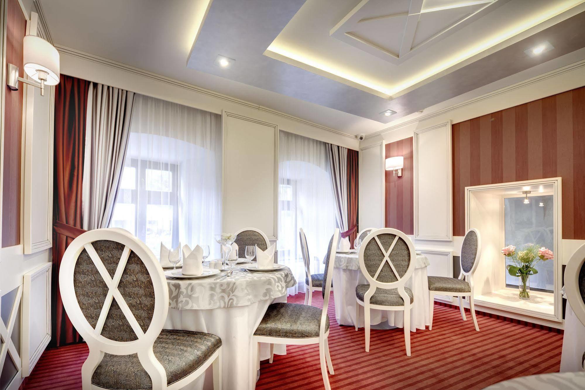 Boutique Hotel Hviezdoslav Kežmarok Exteriör bild